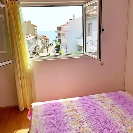 Antony 2 Drvenik (Split-Dalmatia)