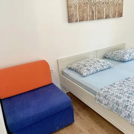 Apartment Antony 2 *