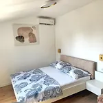 Antony 2 Apartment Drvenik (Split-Dalmatia)
